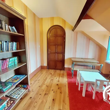 Holiday home Du Cheran Renaze