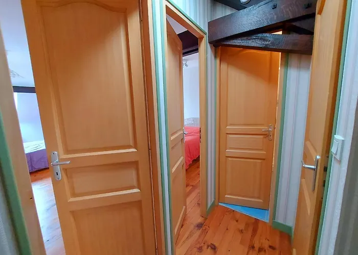 Du Cheran بيت للعطل Renazé